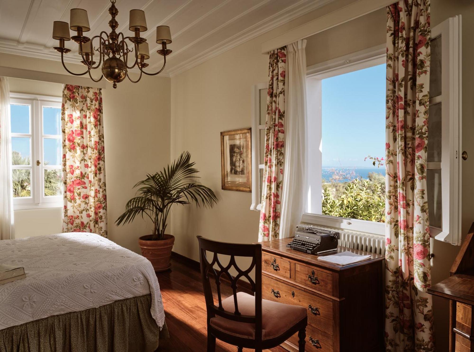 Almeira 4Acre Estate, For Unparalleled Seclusion, By Thinkvilla Закинтос Экстерьер фото