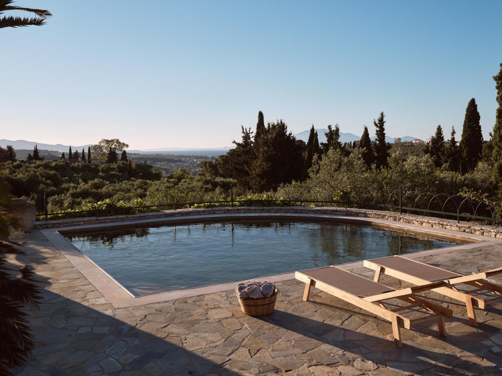 Almeira 4Acre Estate, For Unparalleled Seclusion, By Thinkvilla Закинтос Экстерьер фото